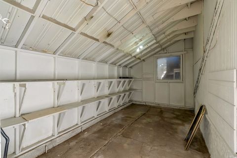 Tiny photo for 2252 S 900 E, Salt Lake City, UT 84106 (MLS # 2120887)