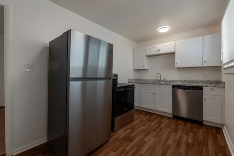 Tiny photo for 2252 S 900 E, Salt Lake City, UT 84106 (MLS # 2120887)