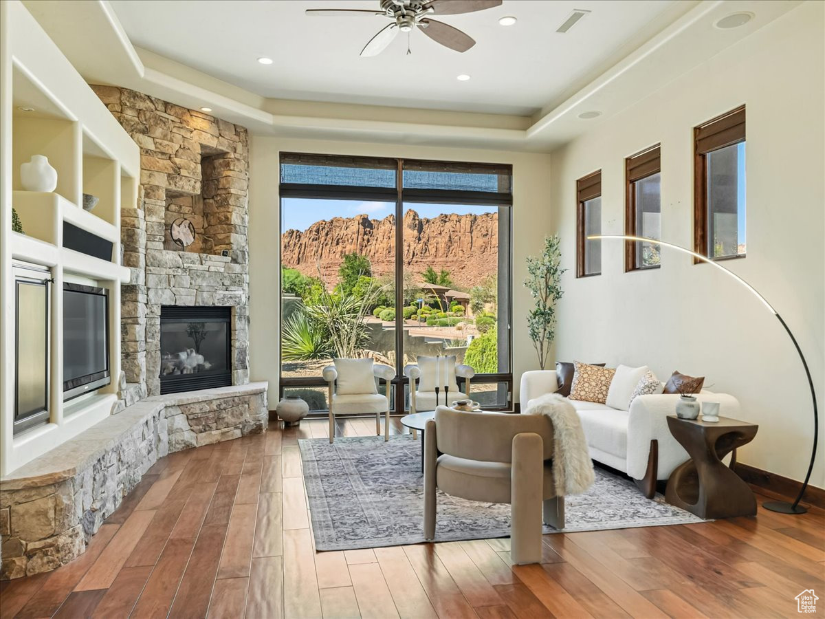 CITADEL ESTATES - Residential