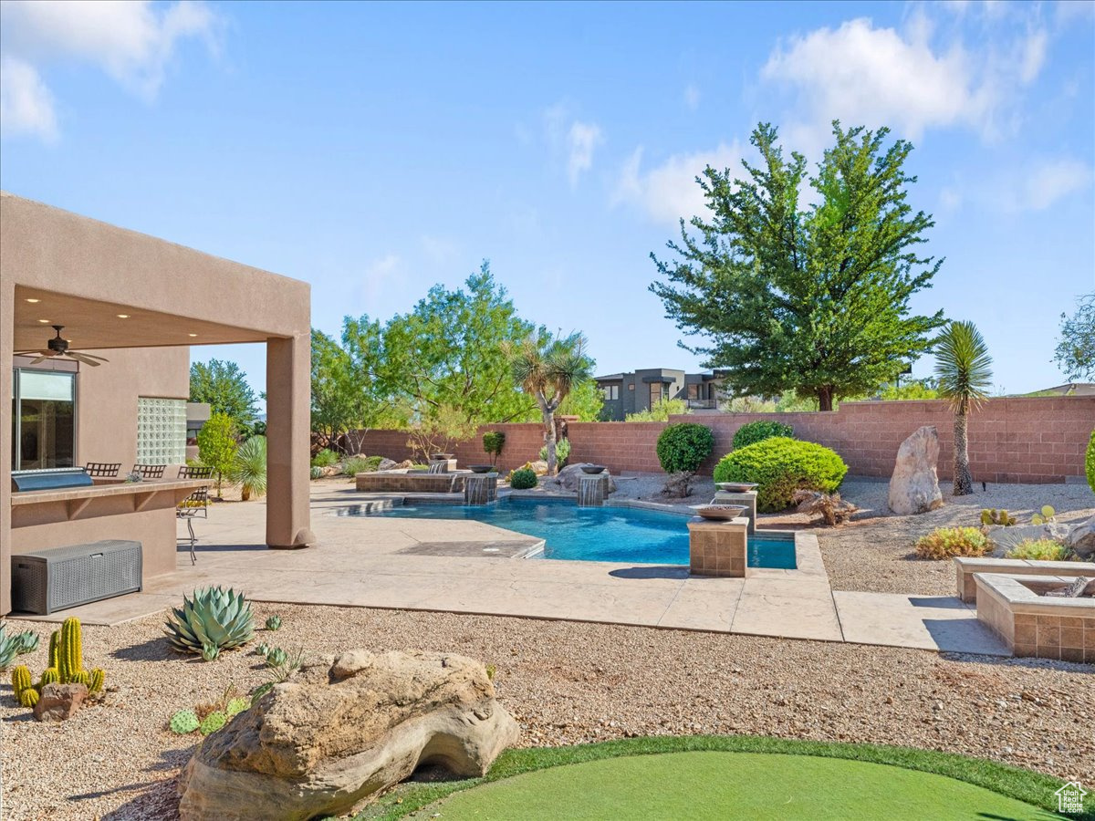 CITADEL ESTATES - Residential