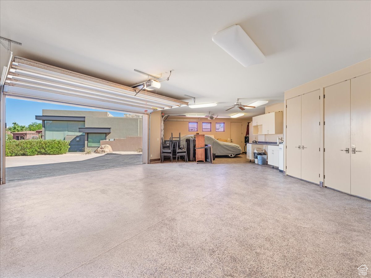CITADEL ESTATES - Residential