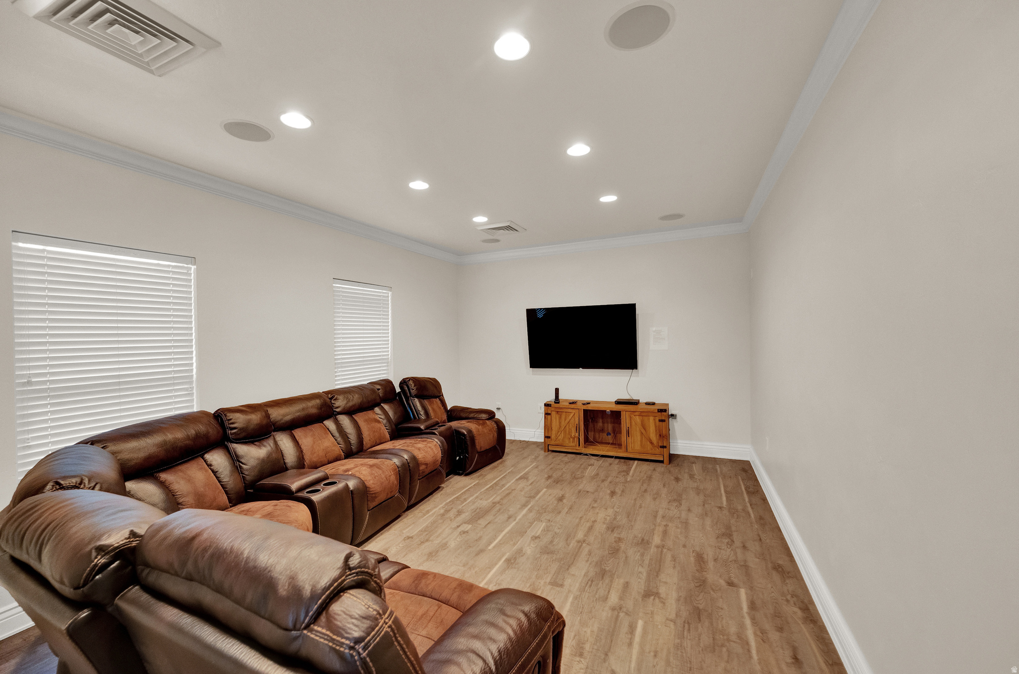 ROSE CREEK CROSSING - Residential Lease