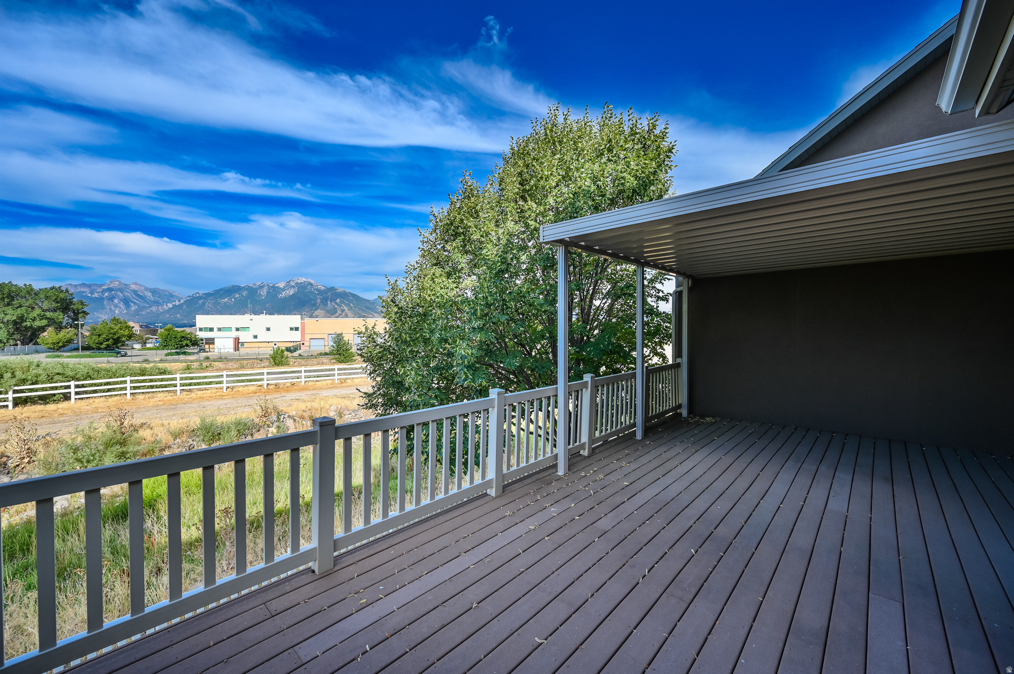 ROSE CREEK CROSSING - Residential Lease