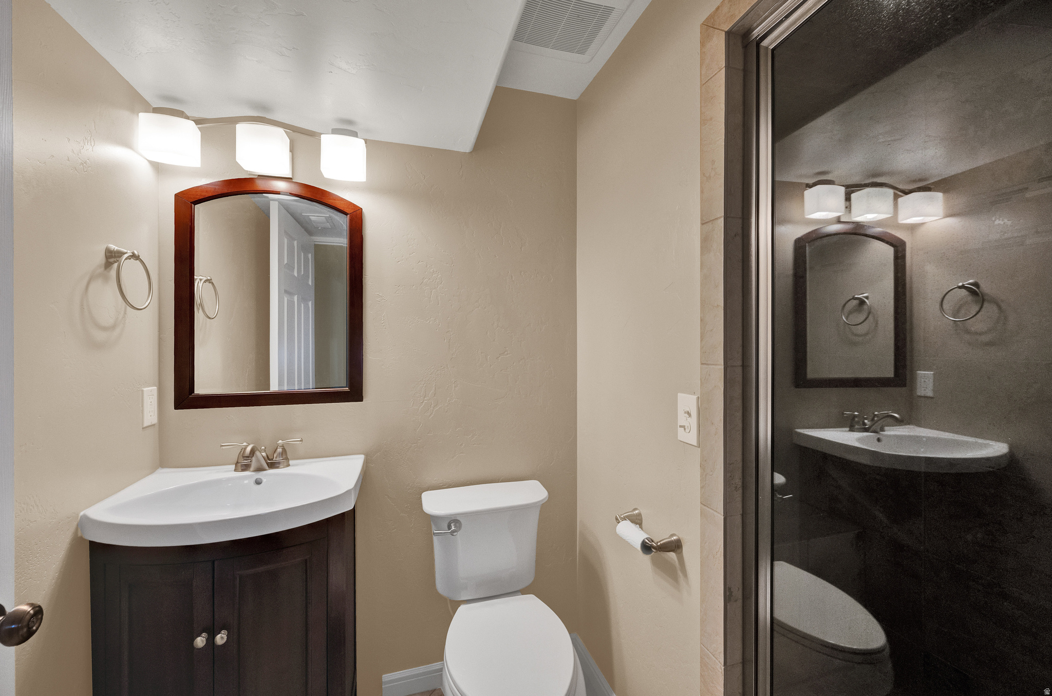 ROSE CREEK CROSSING - Residential Lease