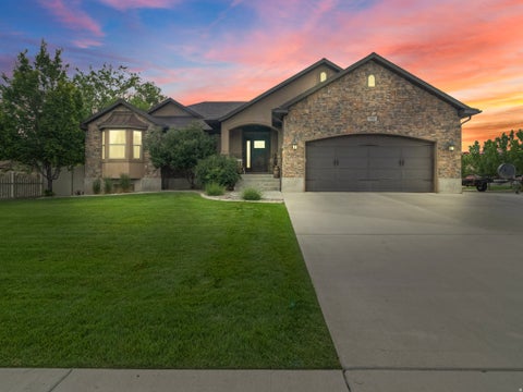 Homes For Sale - 755 N 900<br/> Tremonton, UT 84337