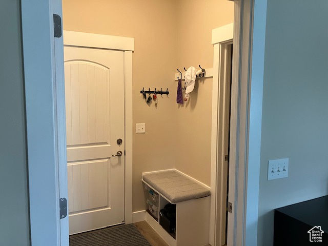 CADENS COVE - Residential