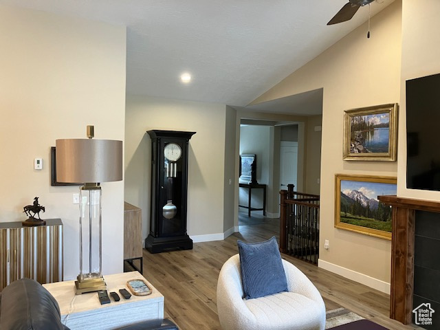CADENS COVE - Residential