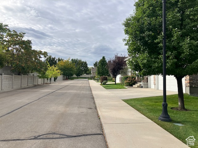 CADENS COVE - Residential