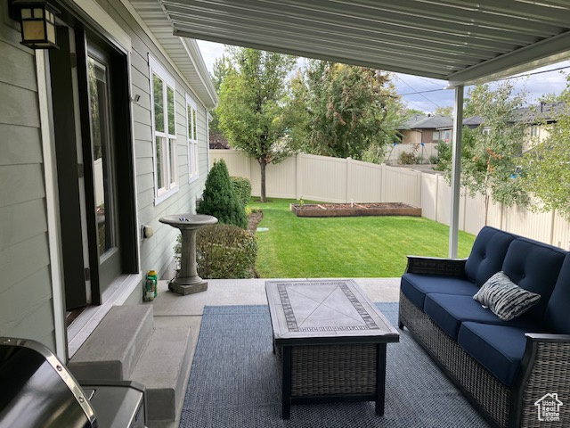 CADENS COVE - Residential