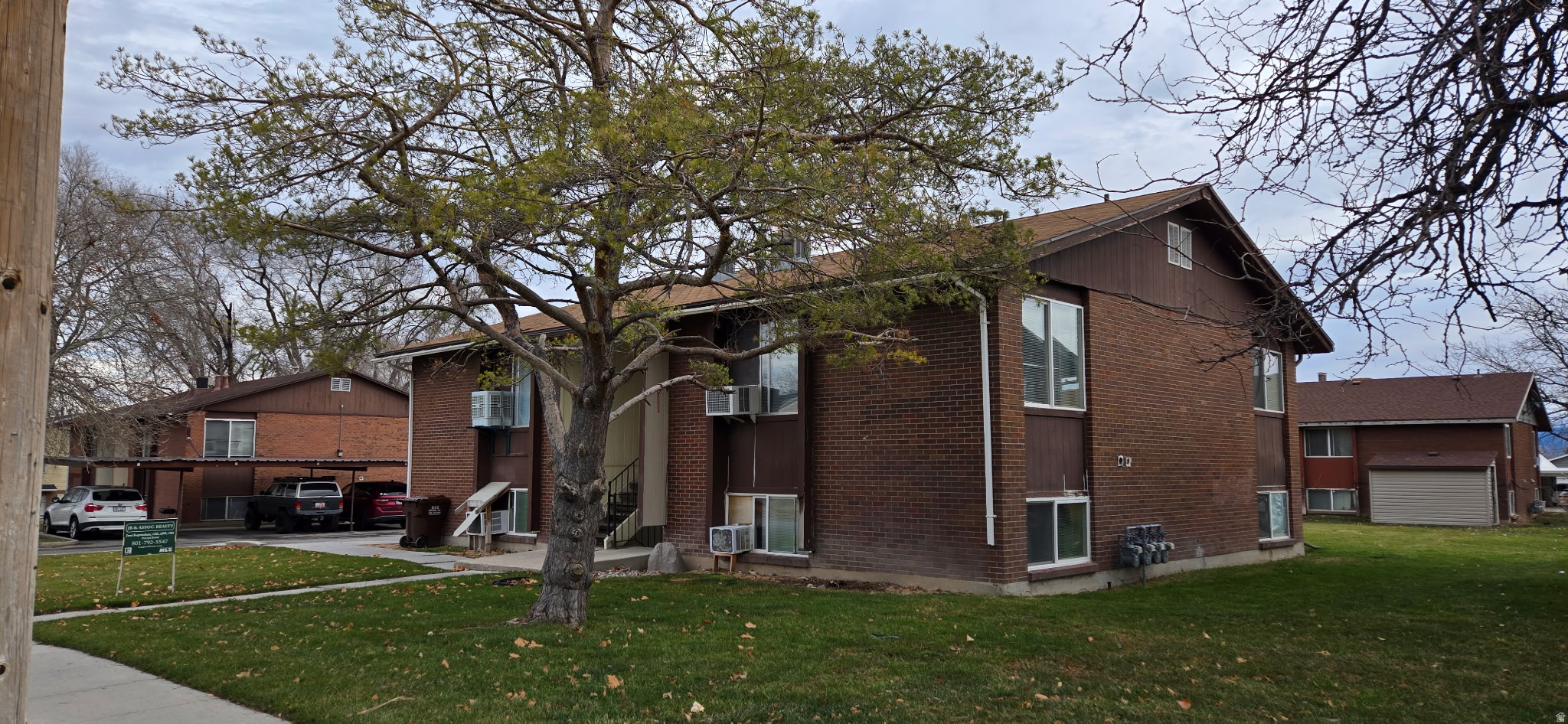 ARLINGTON PARK #2 - Residential Income