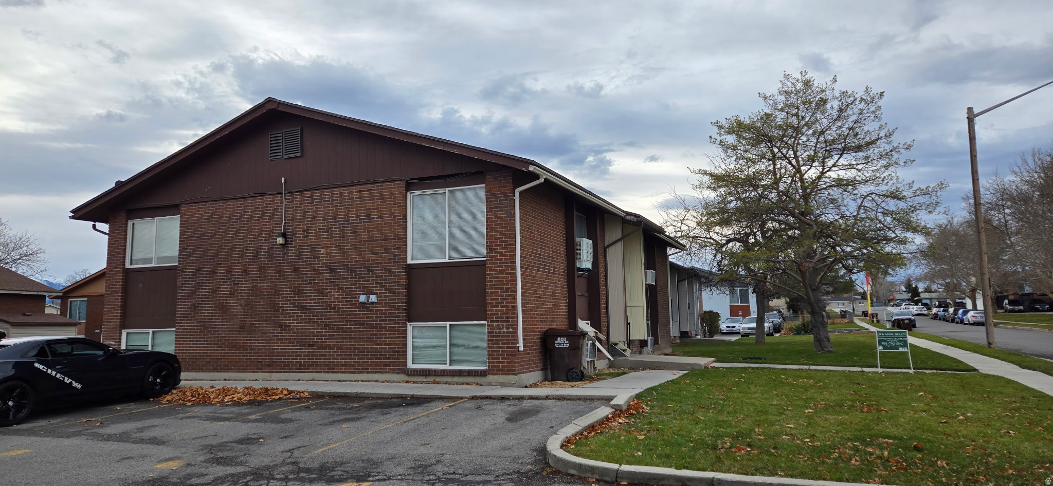 ARLINGTON PARK #2 - Residential Income