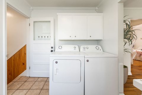 Tiny photo for 328 W 400 N, Logan, UT 84321 (MLS # 2121158)