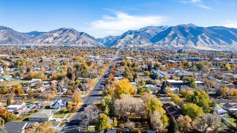 Tiny photo for 328 W 400 N, Logan, UT 84321 (MLS # 2121158)