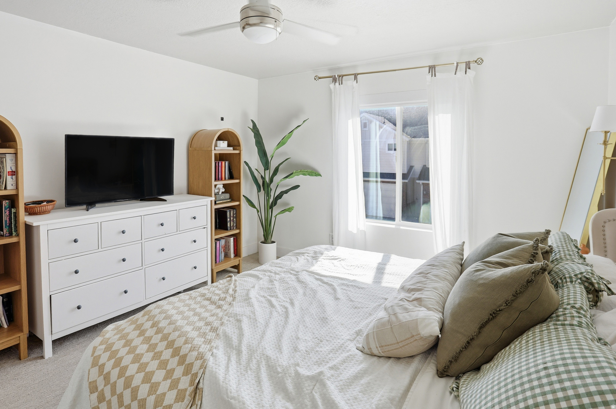 SYCAMORE PLACE - Residential