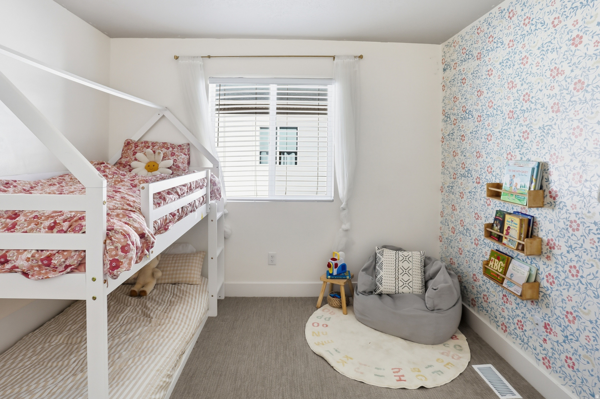 SYCAMORE PLACE - Residential