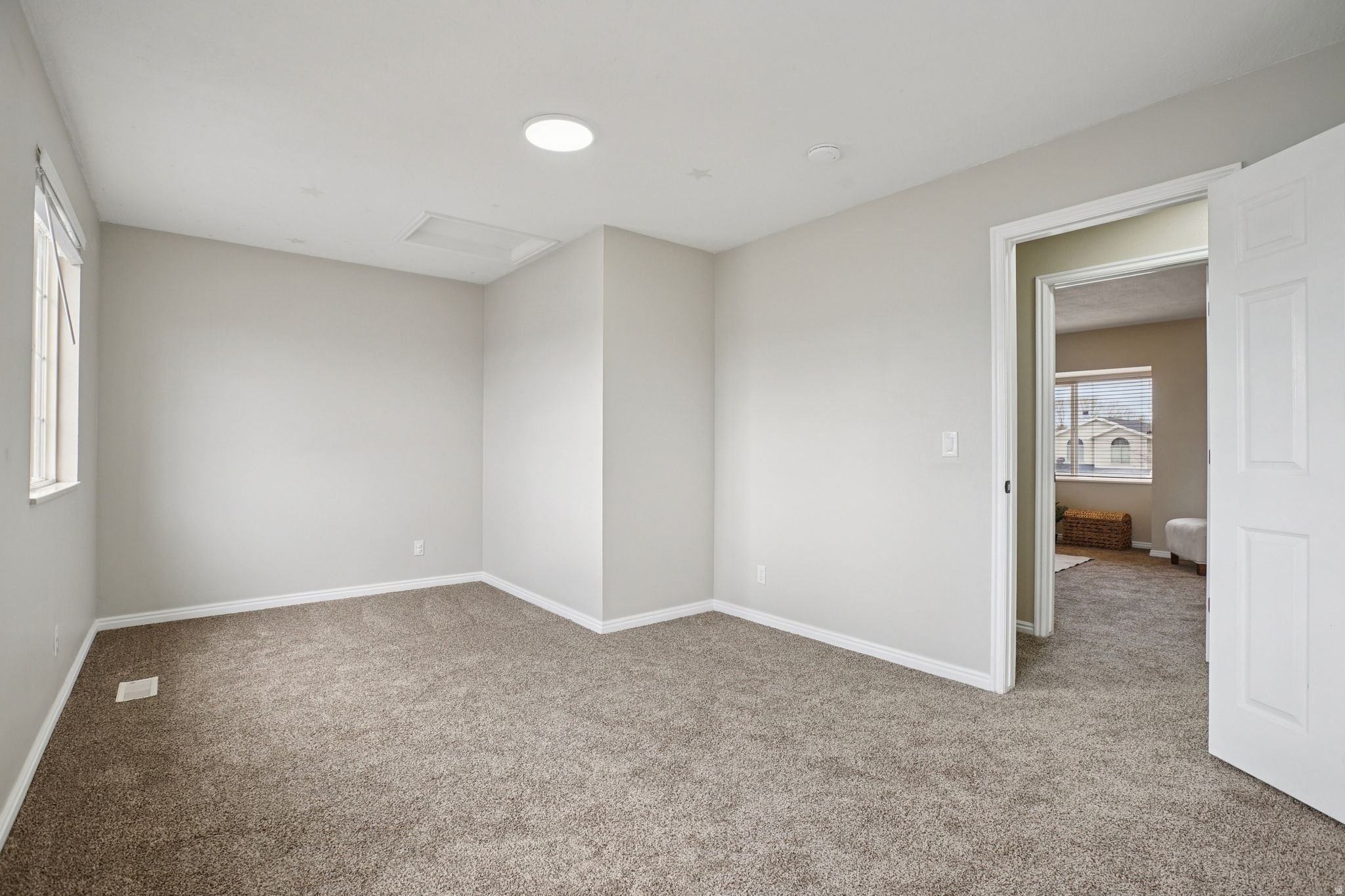 SHADOW MOUNTAIN EAST - Residential