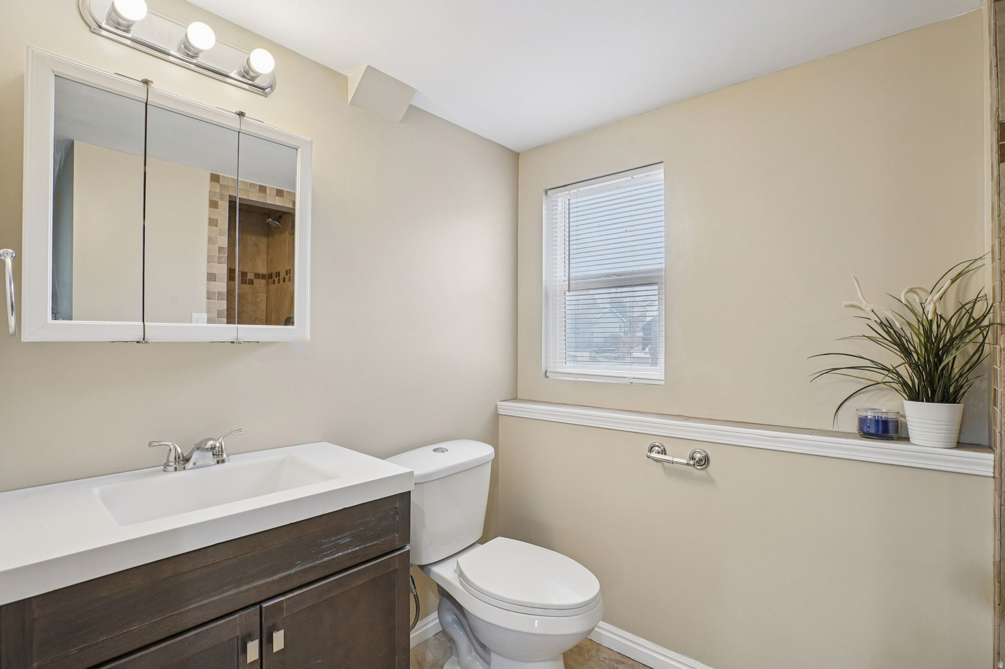 SHADOW MOUNTAIN EAST - Residential