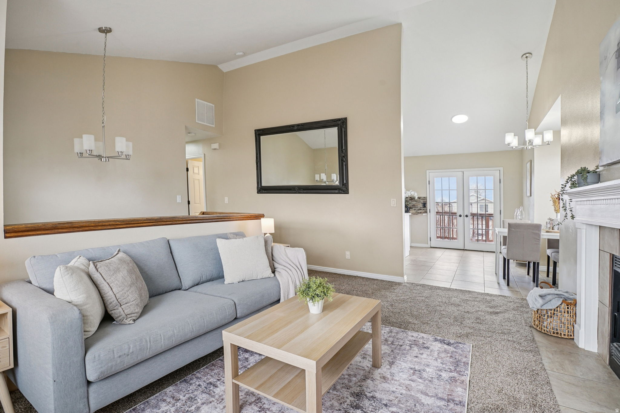 SHADOW MOUNTAIN EAST - Residential