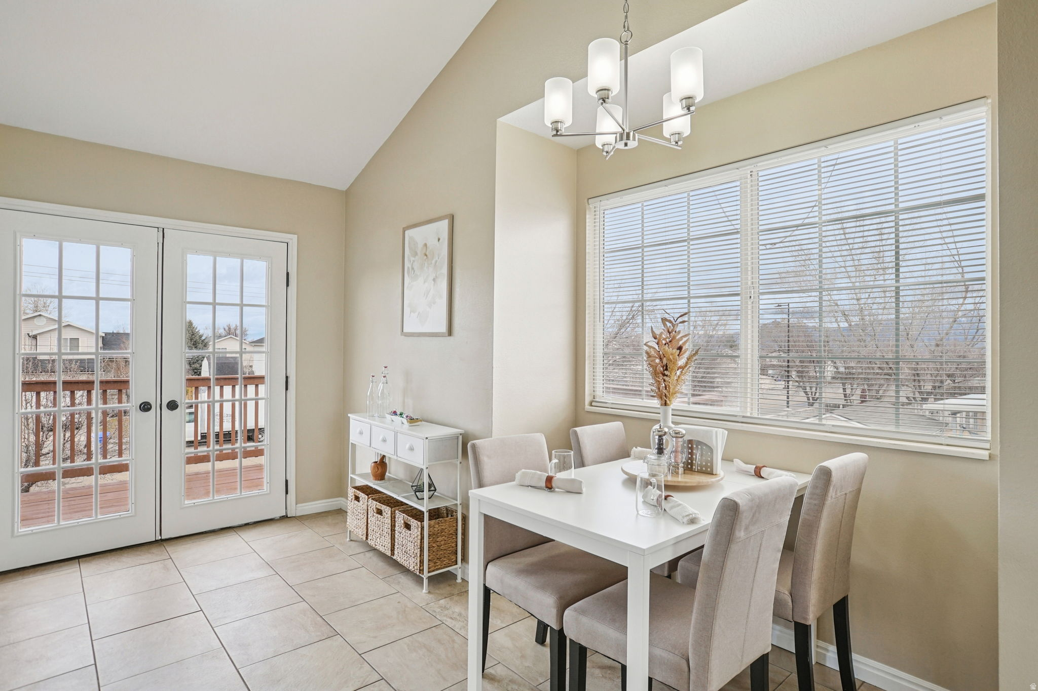 SHADOW MOUNTAIN EAST - Residential