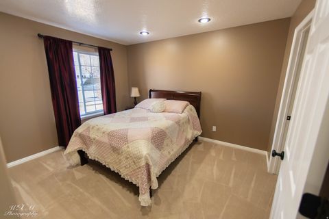 Tiny photo for 314 E 750 N, Lindon, UT 84042 (MLS # 2141740)