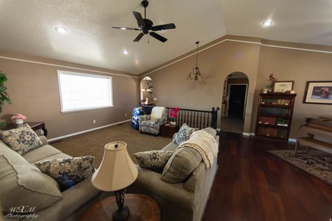 Tiny photo for 314 E 750 N, Lindon, UT 84042 (MLS # 2141740)