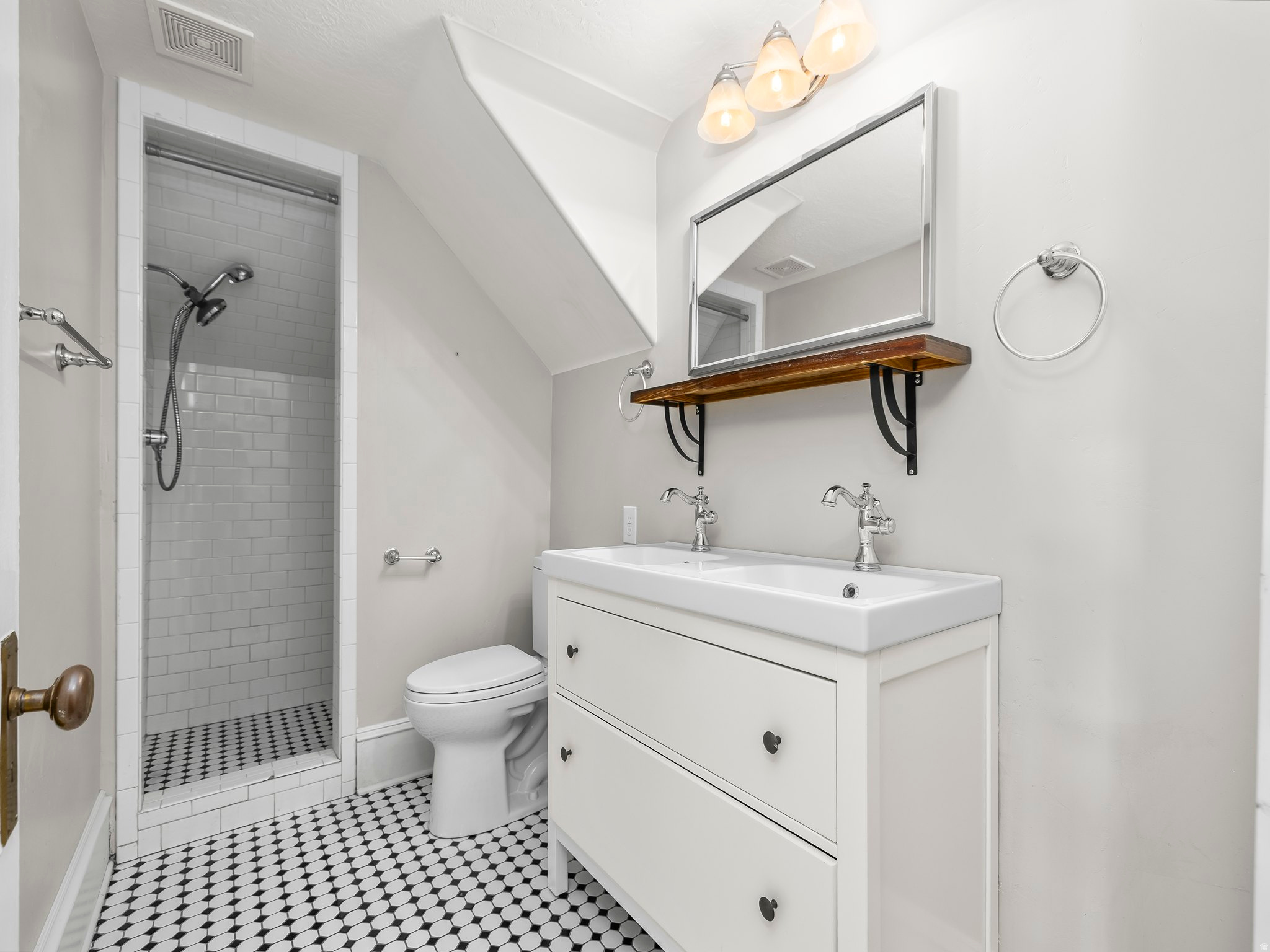 MAESER NEIGHBORHOOD - Residential