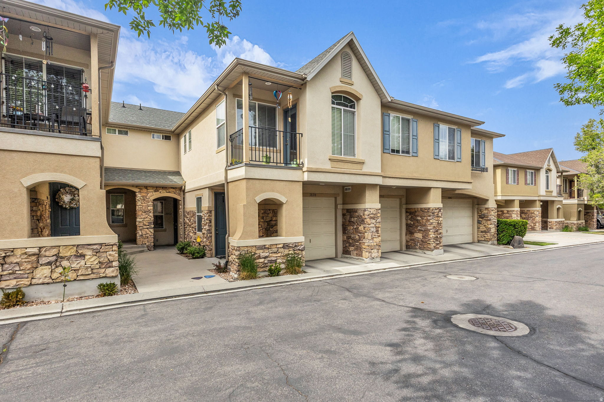 RENAISSANCE - Residential