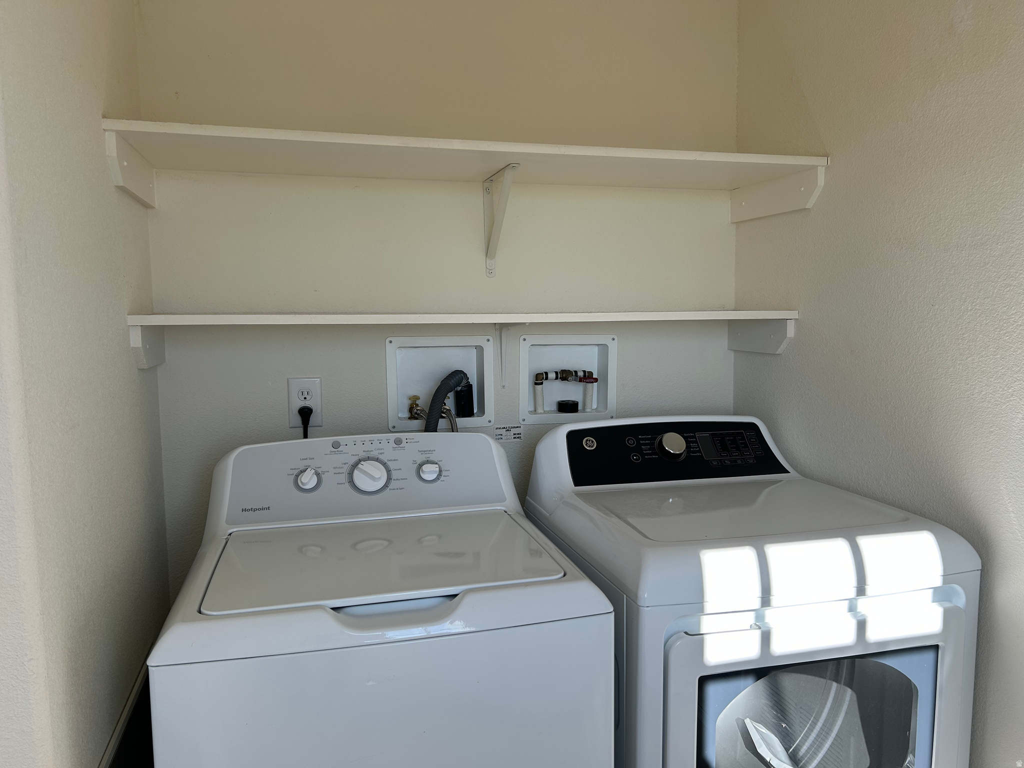 MONTE VISTA ACRES - Residential