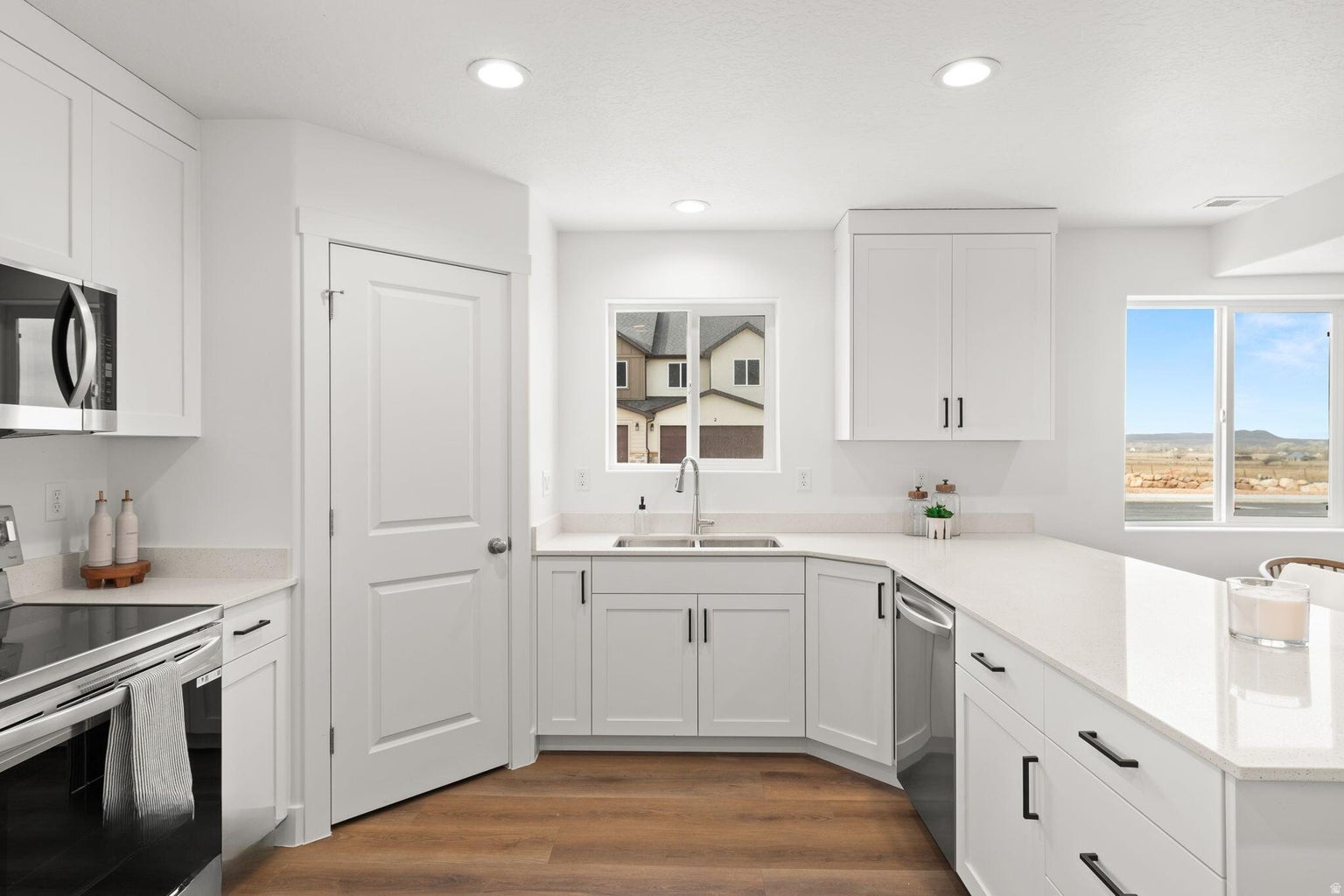 CEDAR BREAKS - Residential Income