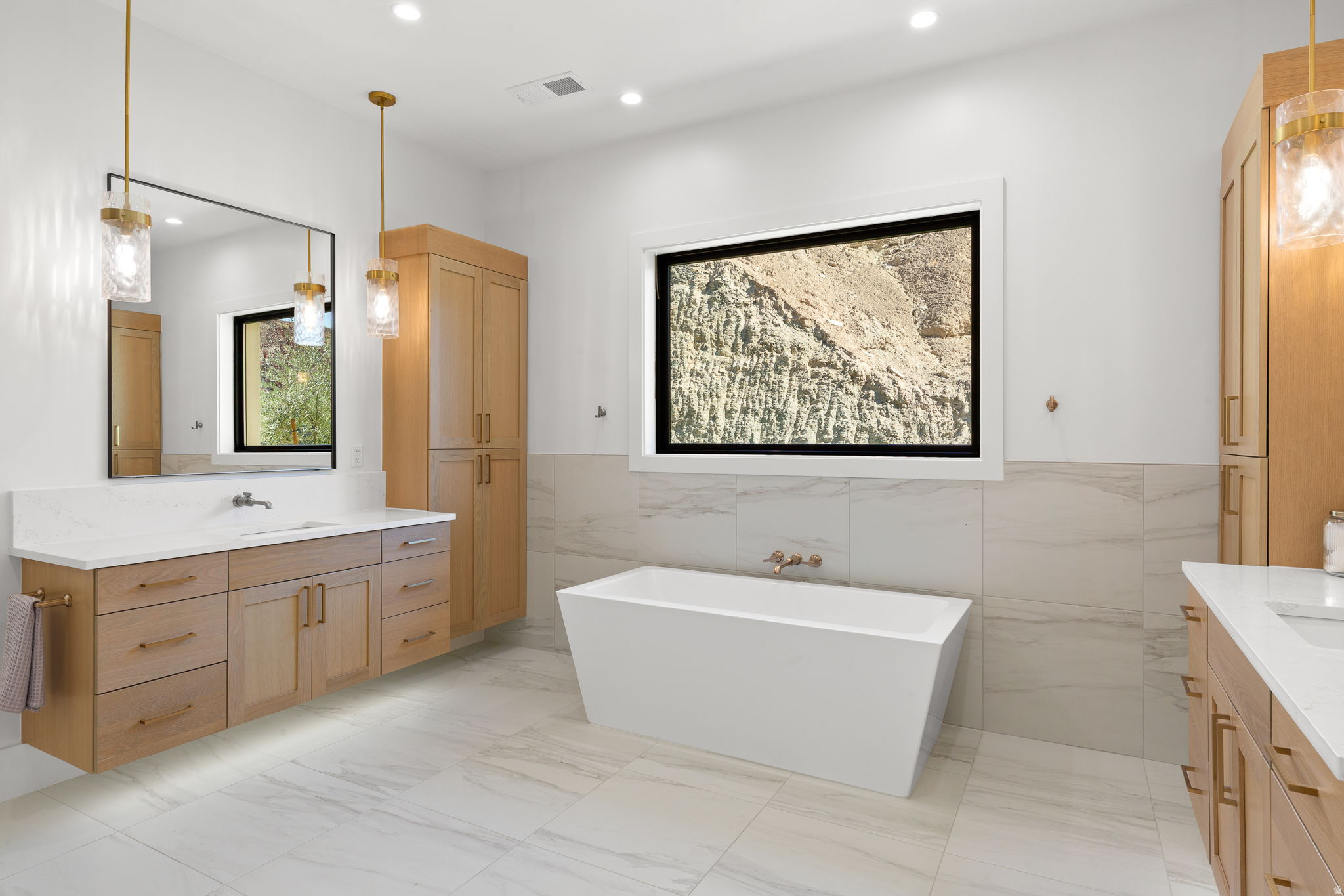 INDIAN KNOLLS - Residential