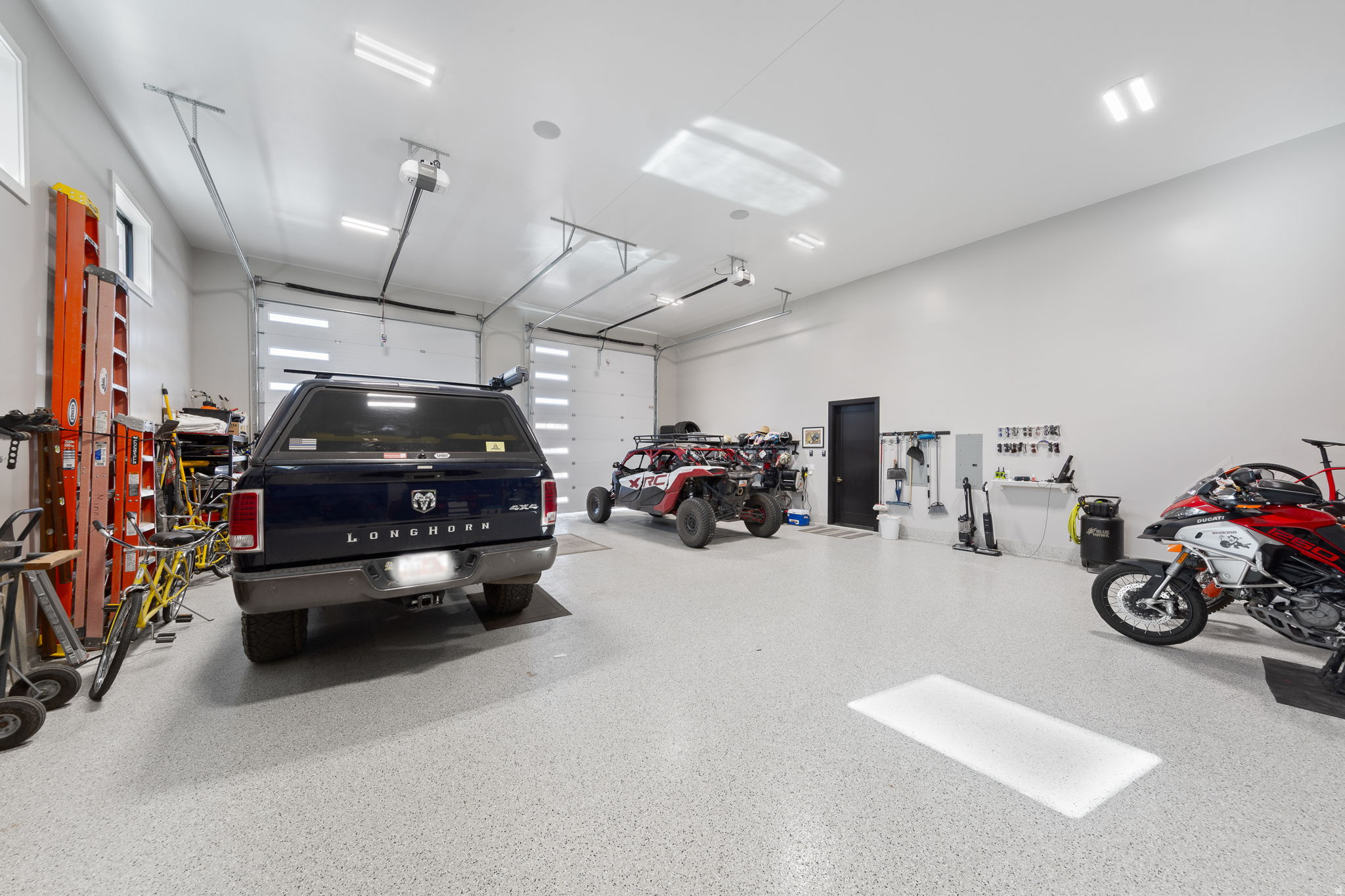 INDIAN KNOLLS - Residential