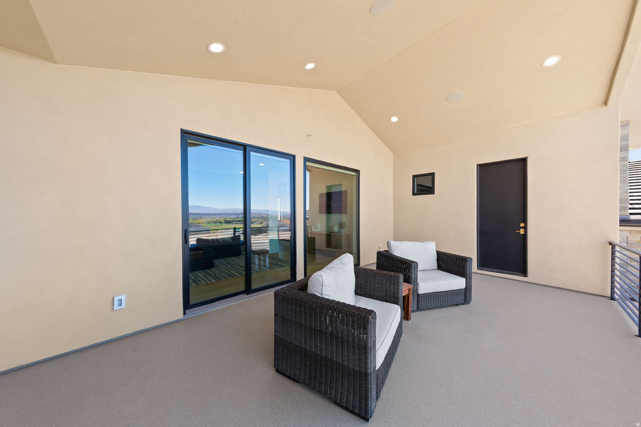 INDIAN KNOLLS - Residential