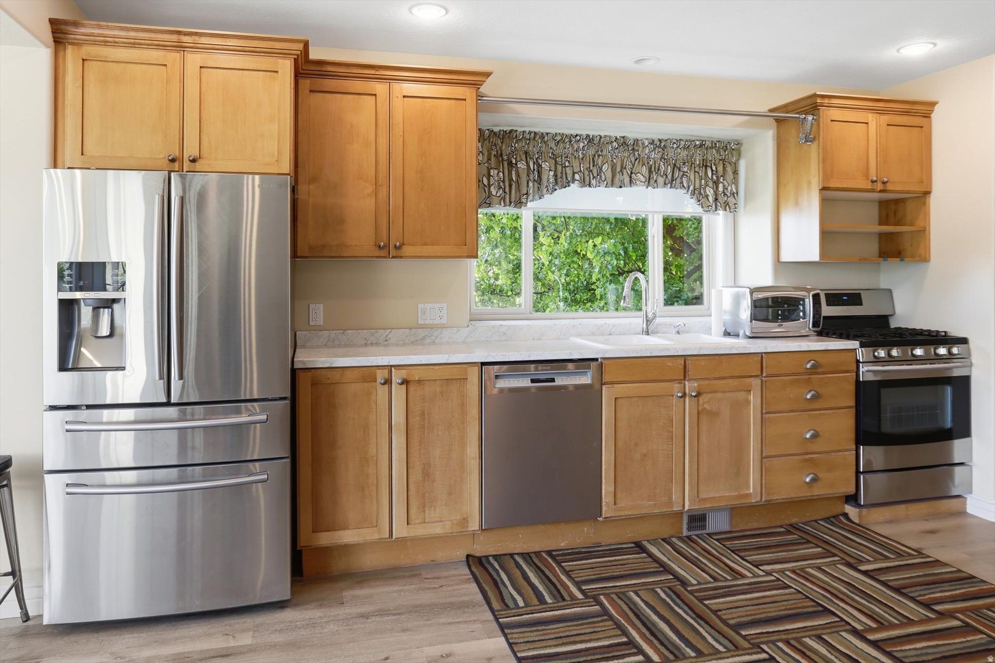 HOLBROOK - Residential