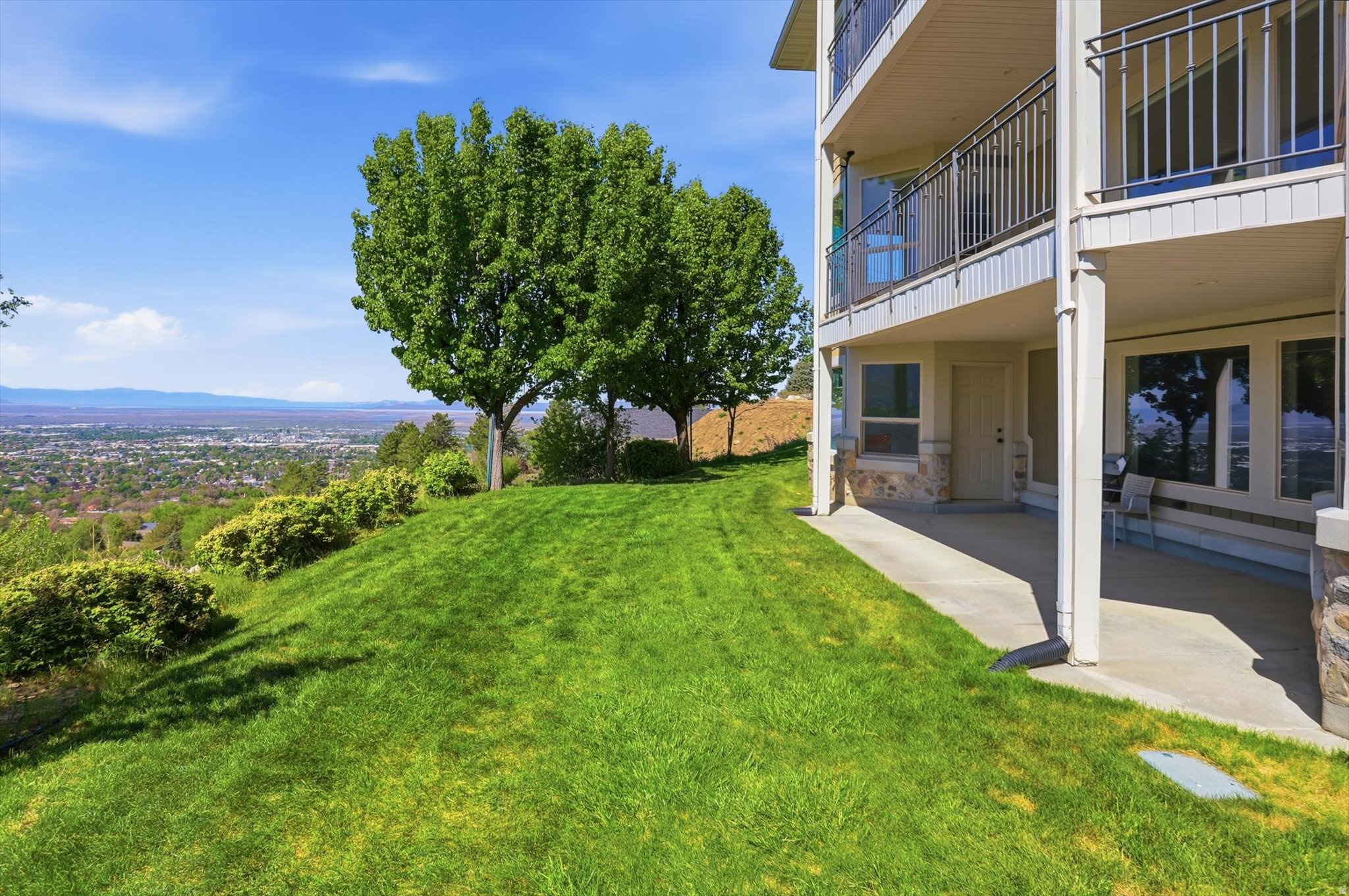 HOLBROOK - Residential