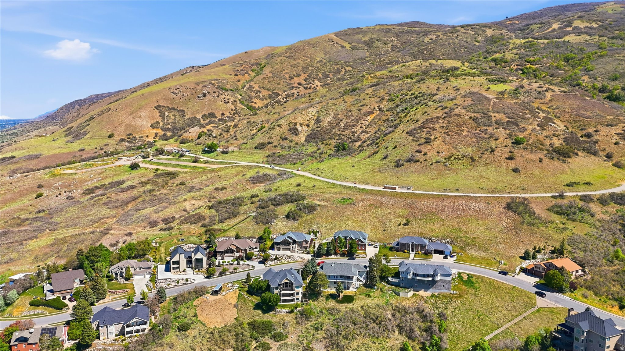 HOLBROOK - Residential