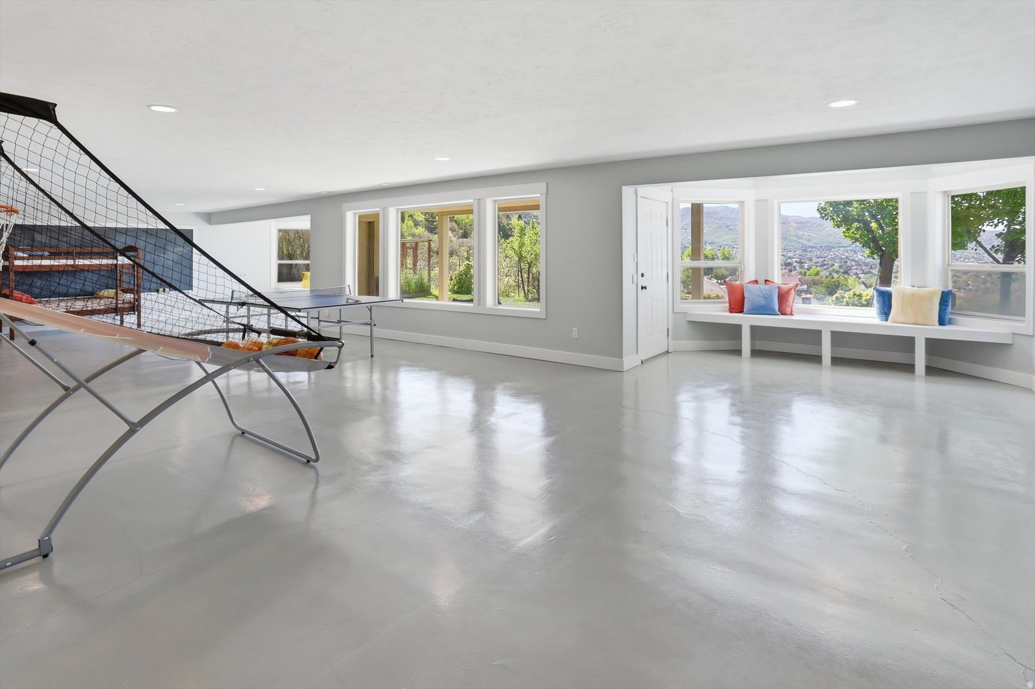 HOLBROOK - Residential