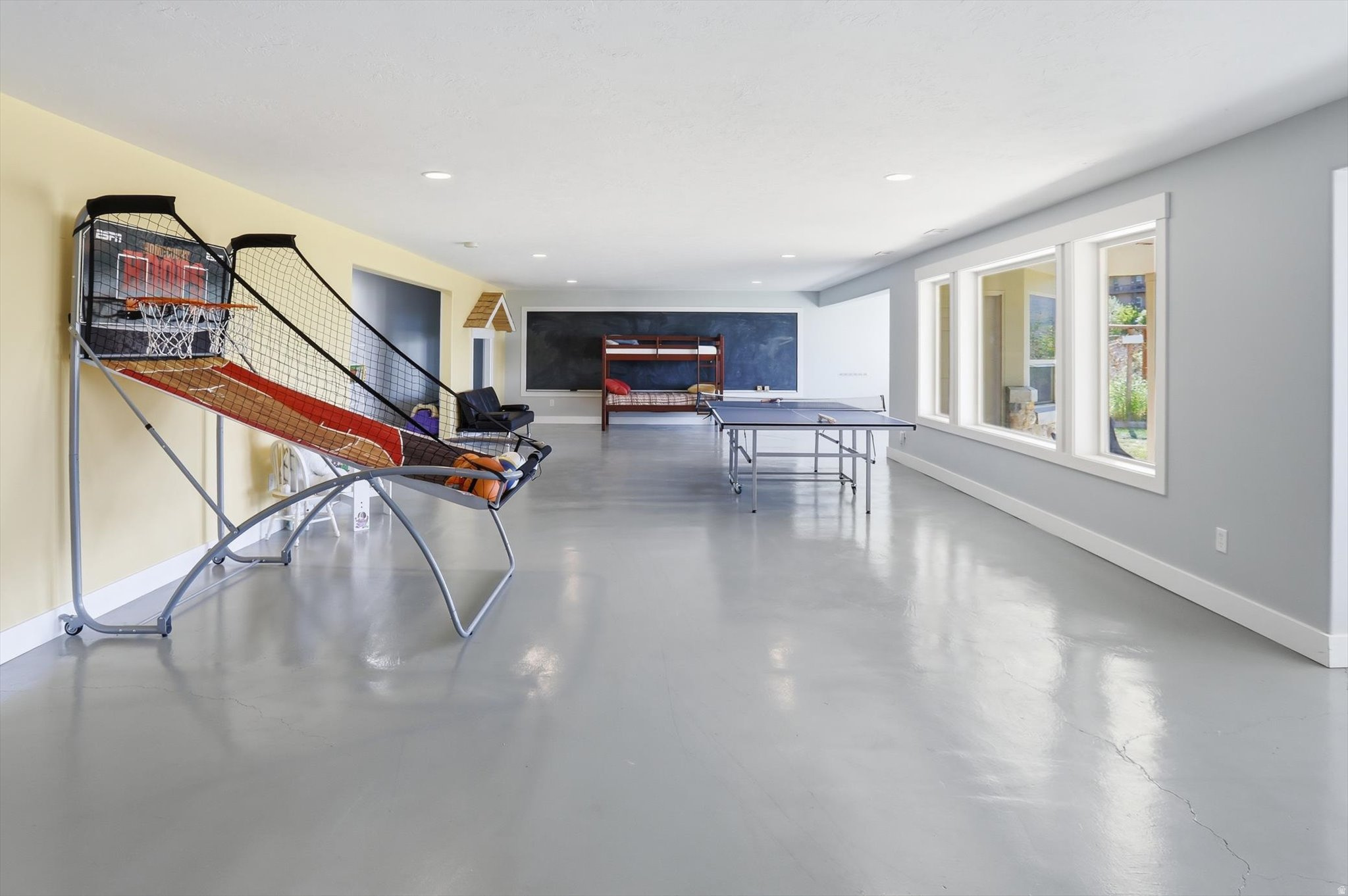 HOLBROOK - Residential