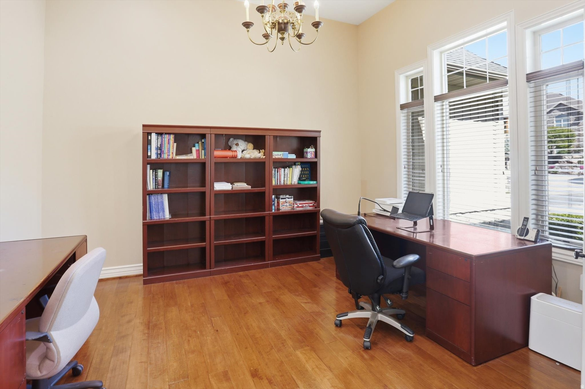 HOLBROOK - Residential