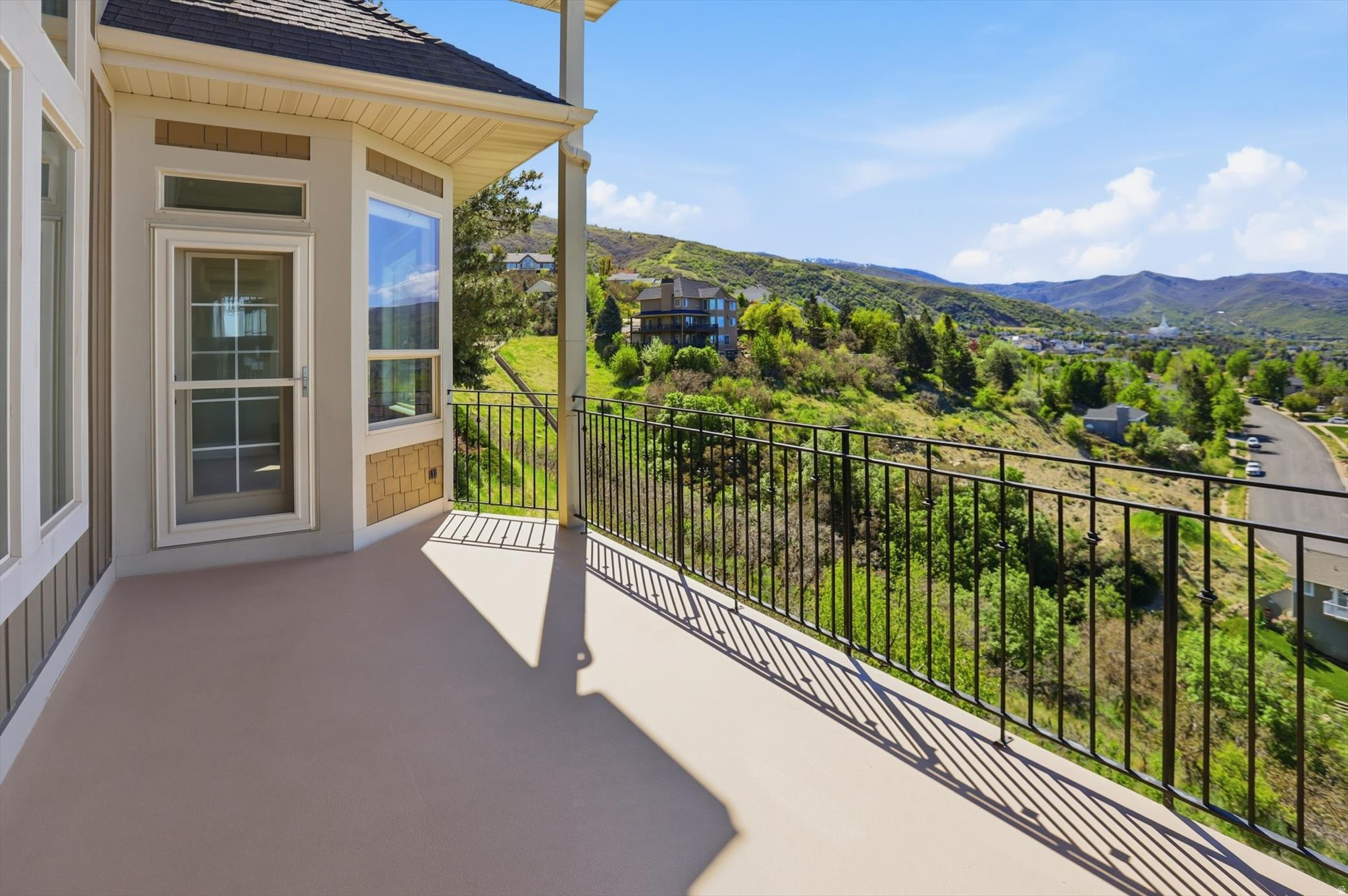 HOLBROOK - Residential