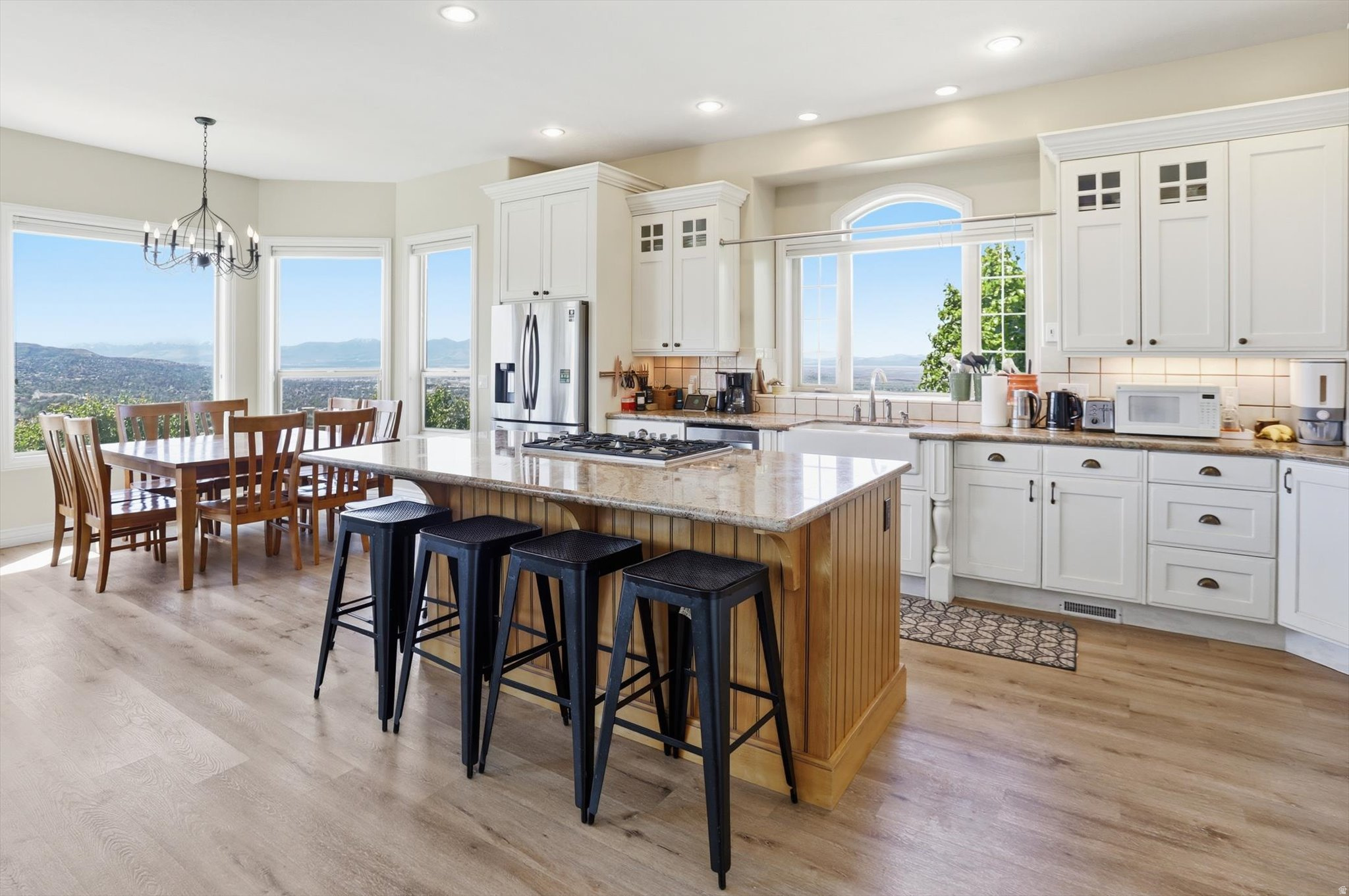 HOLBROOK - Residential