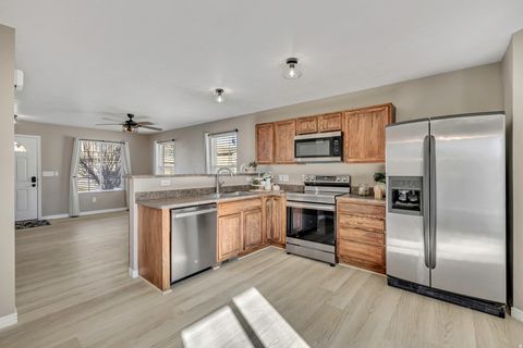 Tiny photo for 2102 E REVERE WAY, Eagle Mountain, UT 84005 (MLS # 2132753)