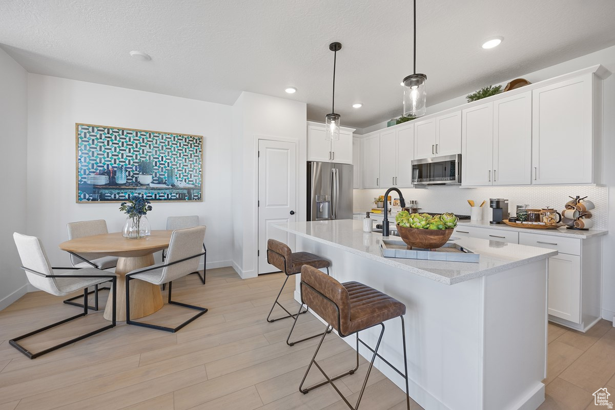 BONNEVILLE T - Residential