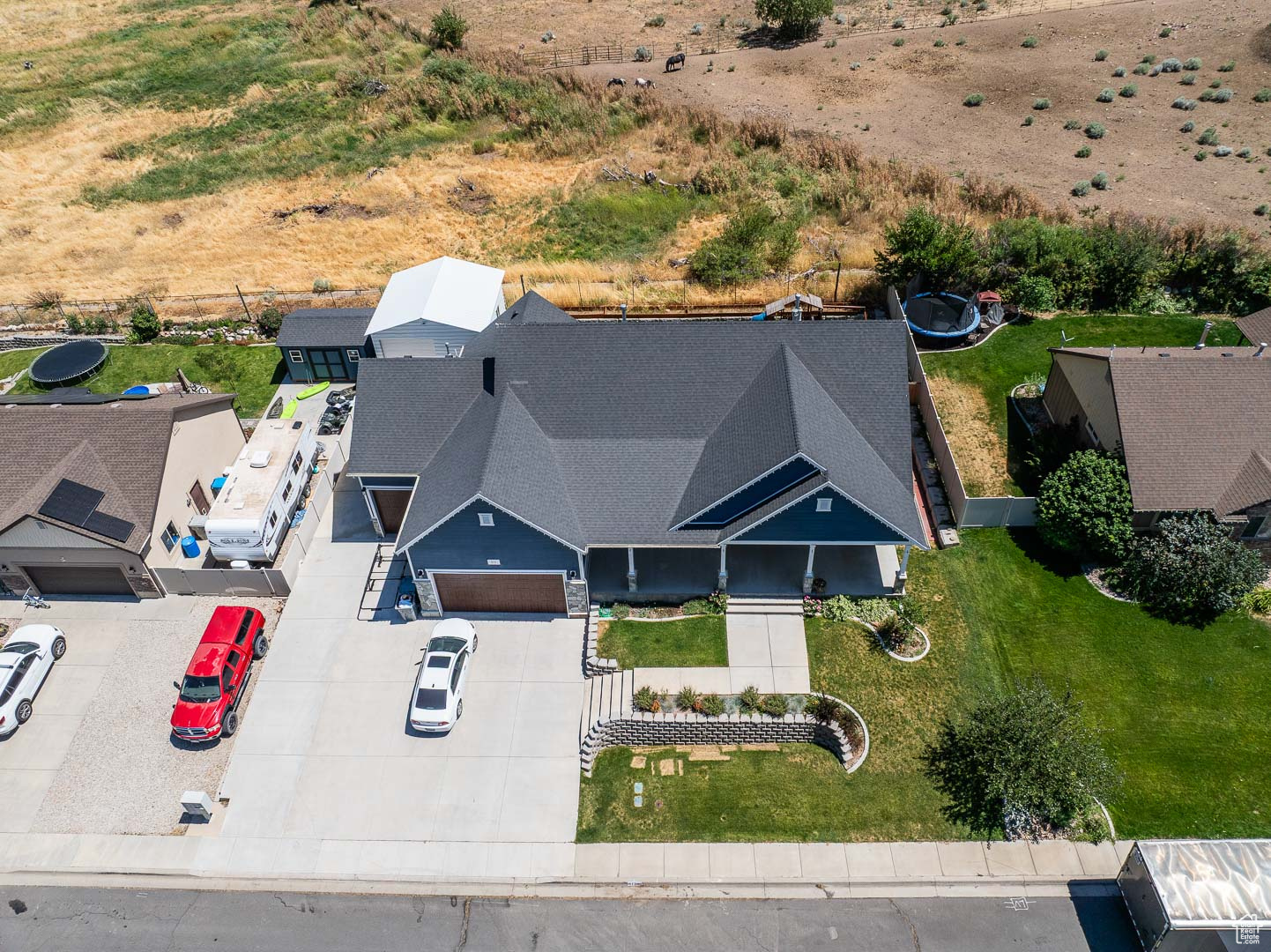 COUNTRYSIDE ESTATES - Residential