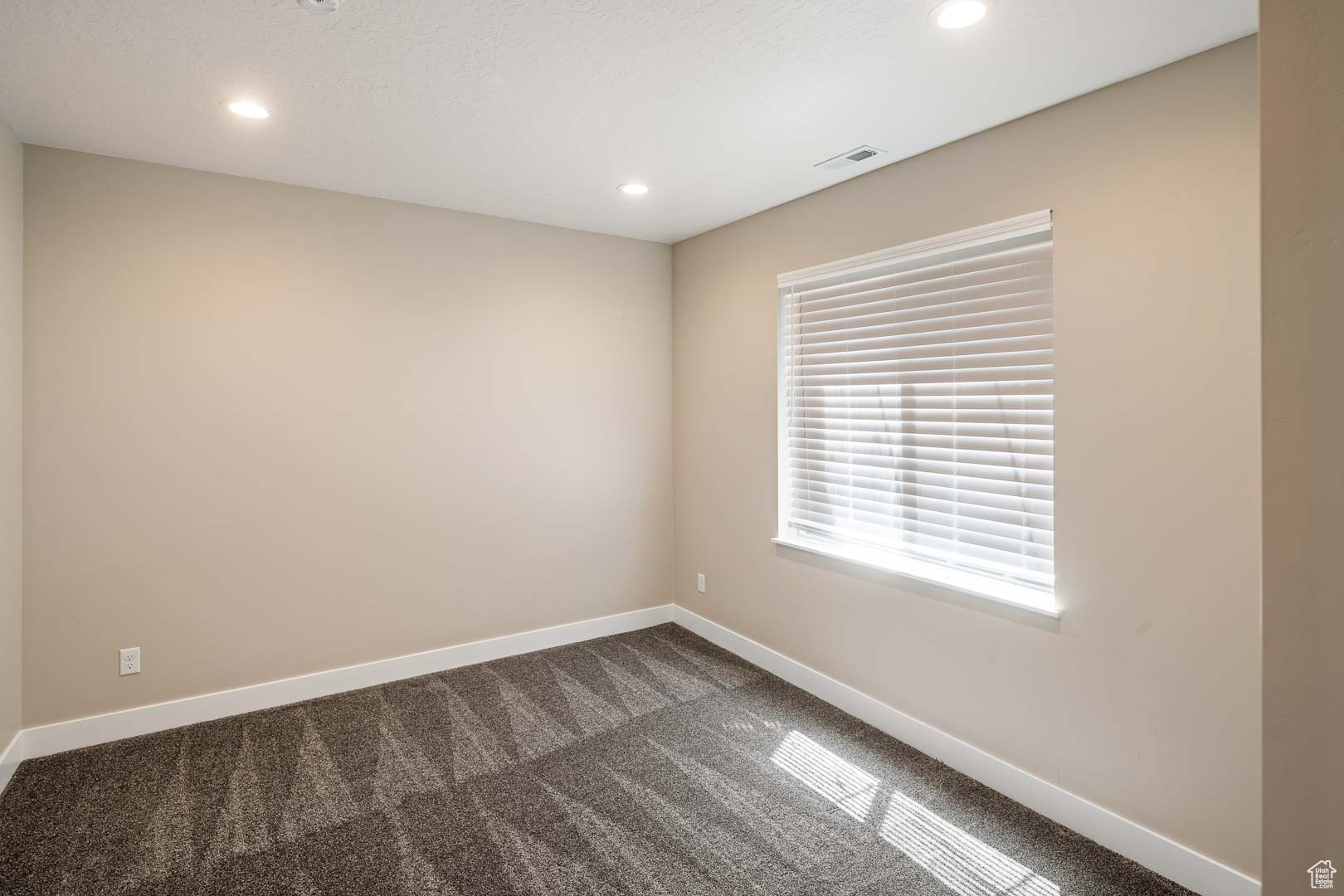 COUNTRYSIDE ESTATES - Residential