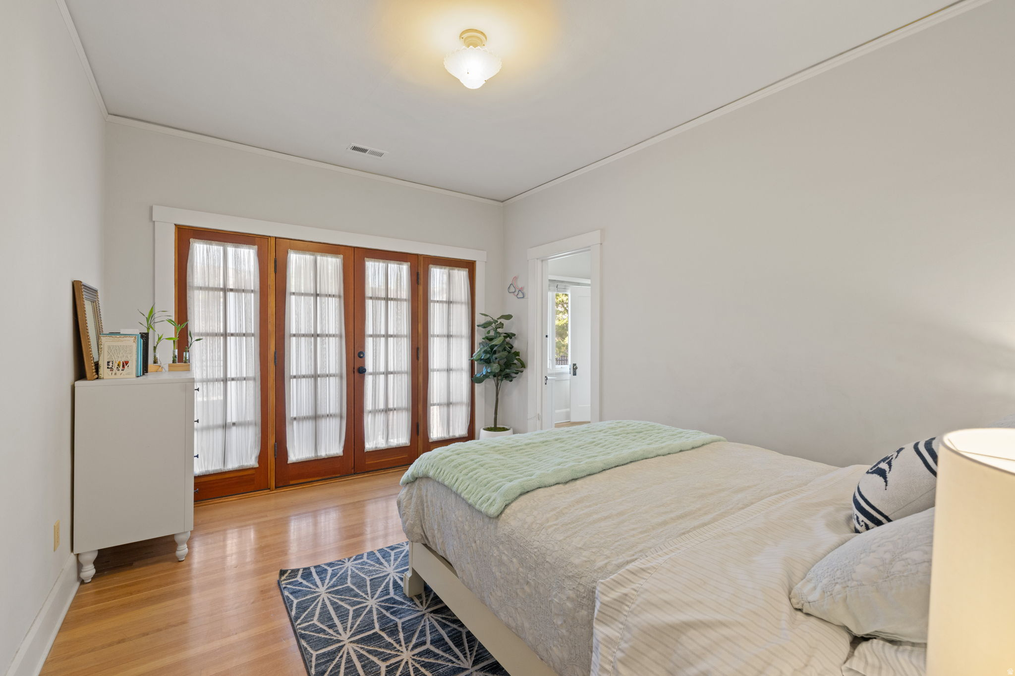 THE AVENUES - Residential