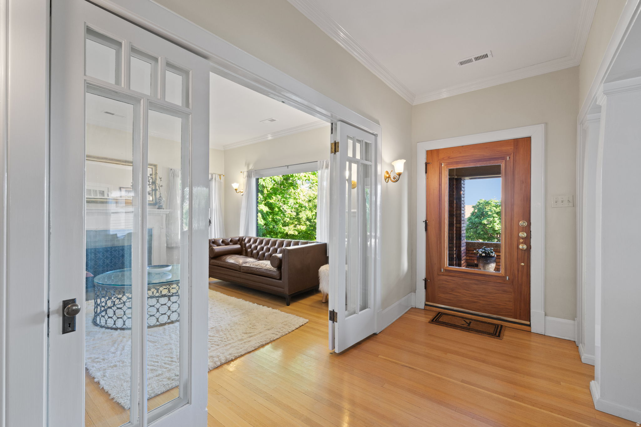 THE AVENUES - Residential