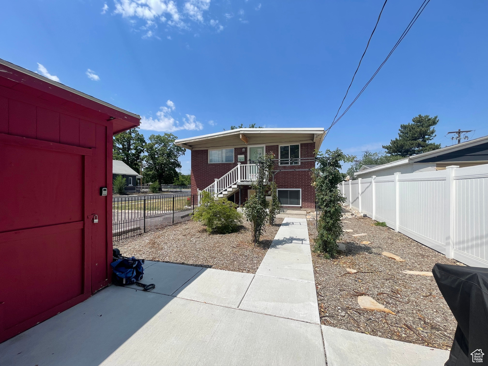 TEN ACRE PLAT A BIG - Residential Income