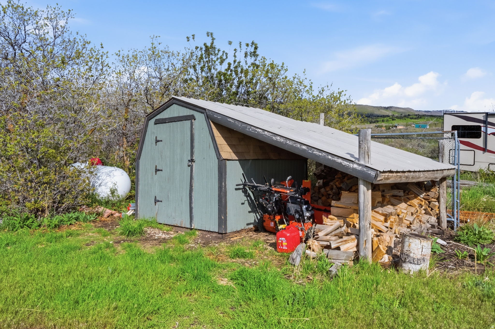 TIMBER LAKES - Residential