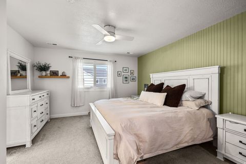 Tiny photo for 2154 W LYDIA LN, Syracuse, UT 84075 (MLS # 2127543)