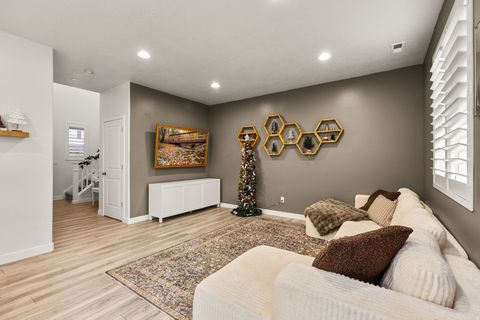 Tiny photo for 2154 W LYDIA LN, Syracuse, UT 84075 (MLS # 2127543)